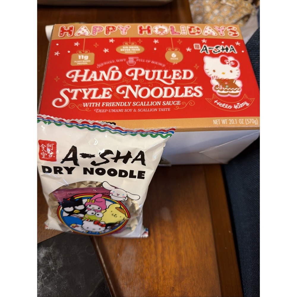 A-SHA Hello Kitty Noodles with Friendly Scallion Sauce - 6 PK